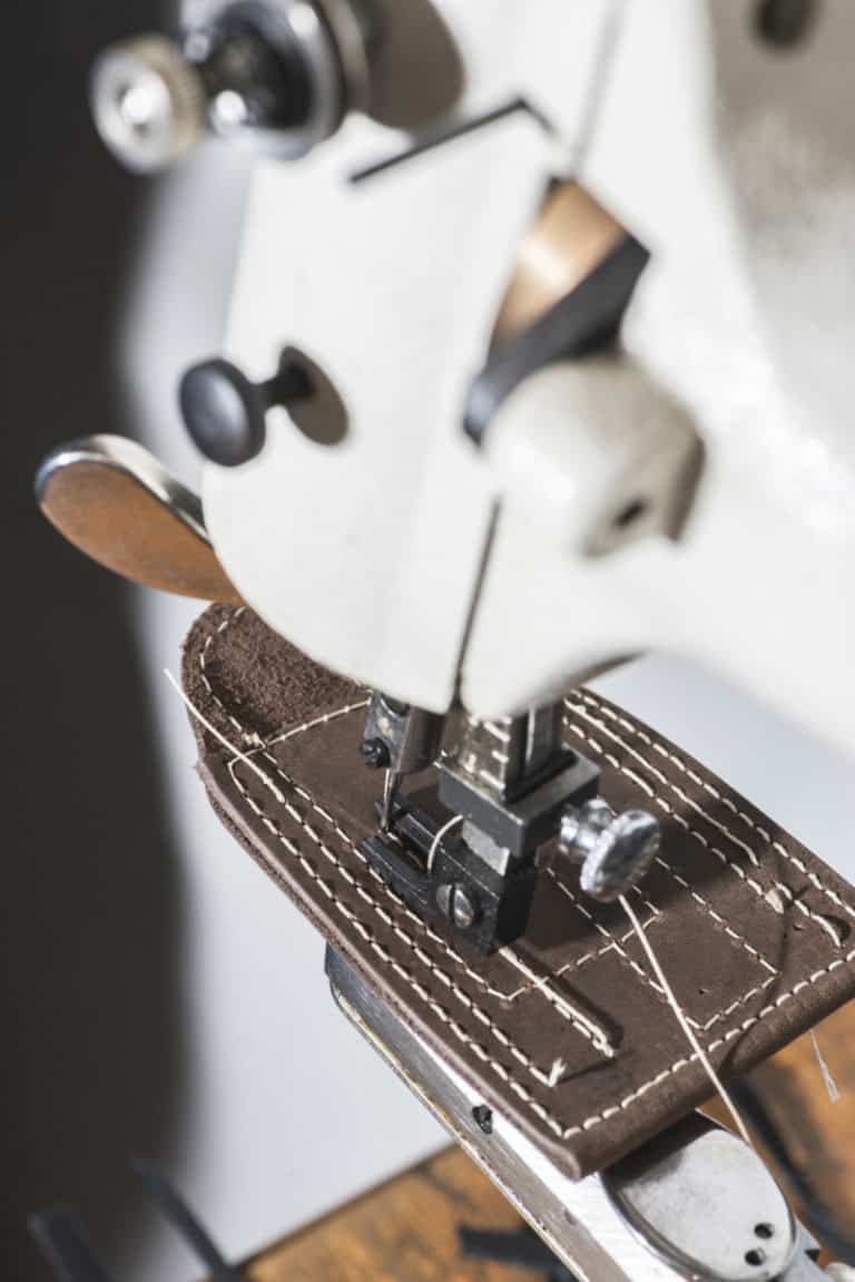 27 Best Leather Sewing Machines Reviewed in 2023 (MUST READ