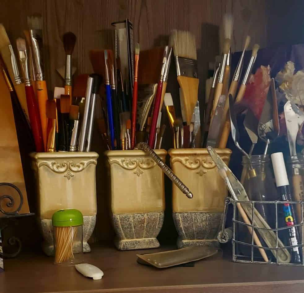 23 Best Watercolor Brushes in 2023 (MUST READ!)