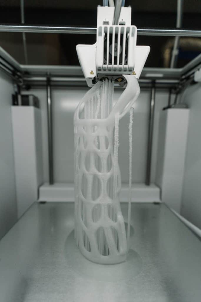 How To Clean A 3D Printer Bed in 2023