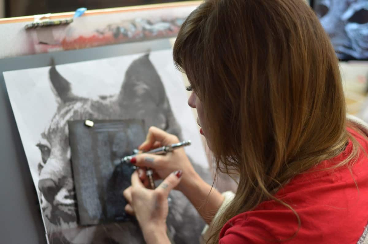 Airbrush Basics-A Complete Guide For Excellent Results - VeryCreate.com